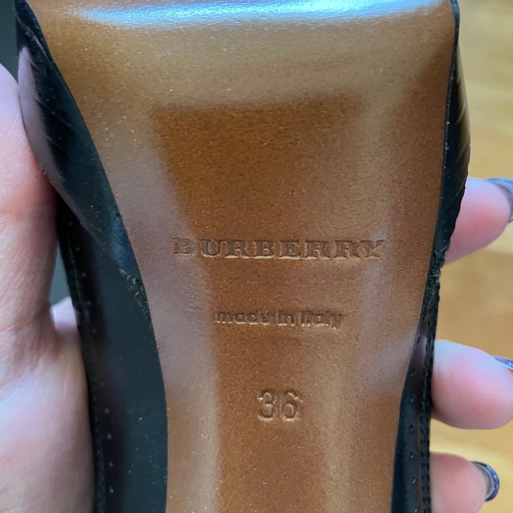 Burberry Black Leather Platform Pumps perfect Condition! - Picture 4 of 9